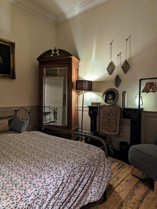 L'Appartement Du Voisin D'Hugo Besançon Extérieur photo